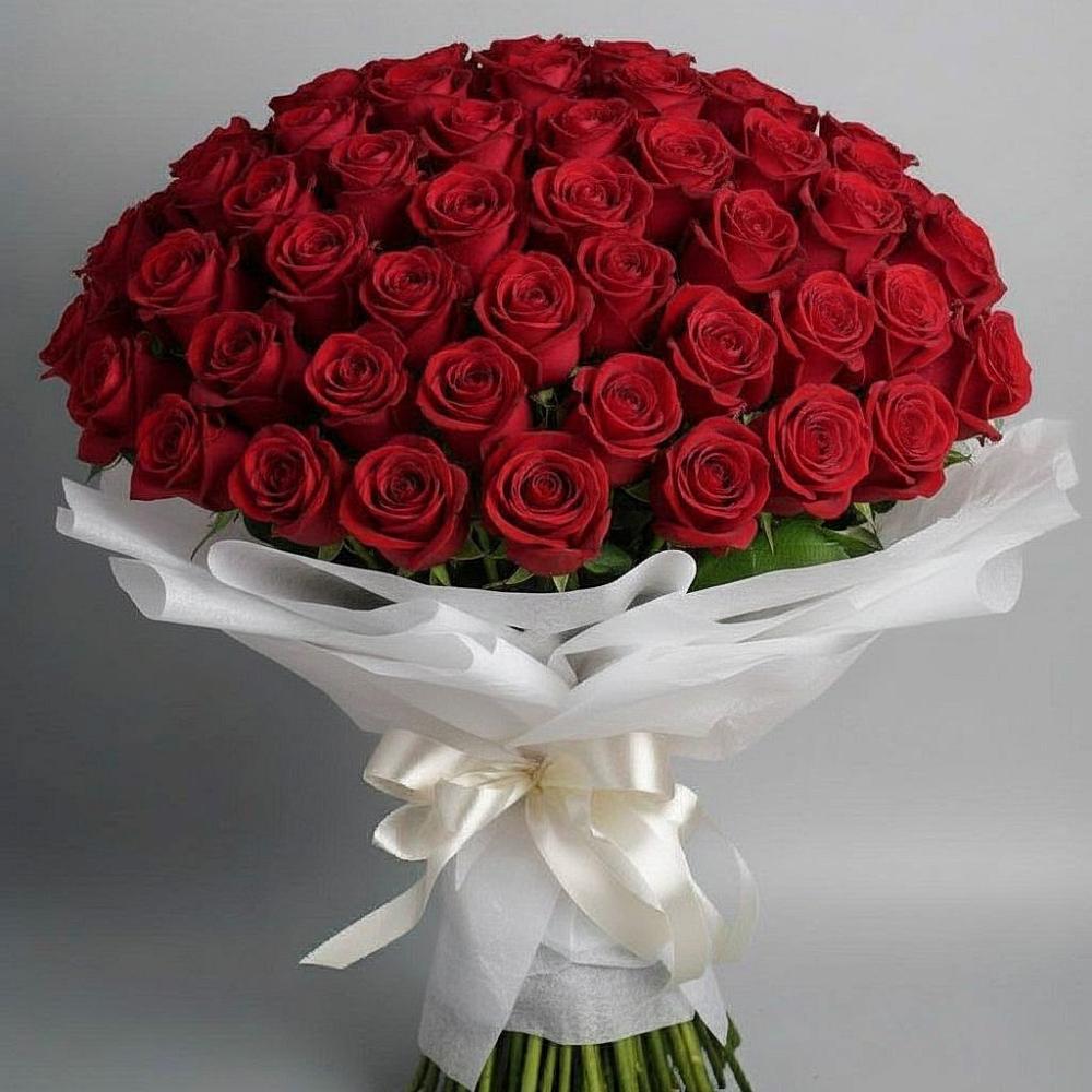 Букет 101 Красная роза Блэк Мэджик в Барабинске