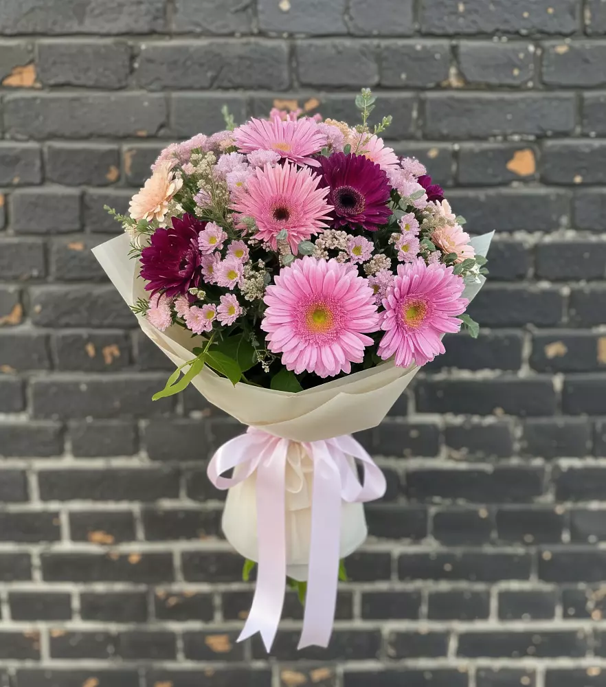 Букет цветов из: Герберы и Хризантемы в Барабинске