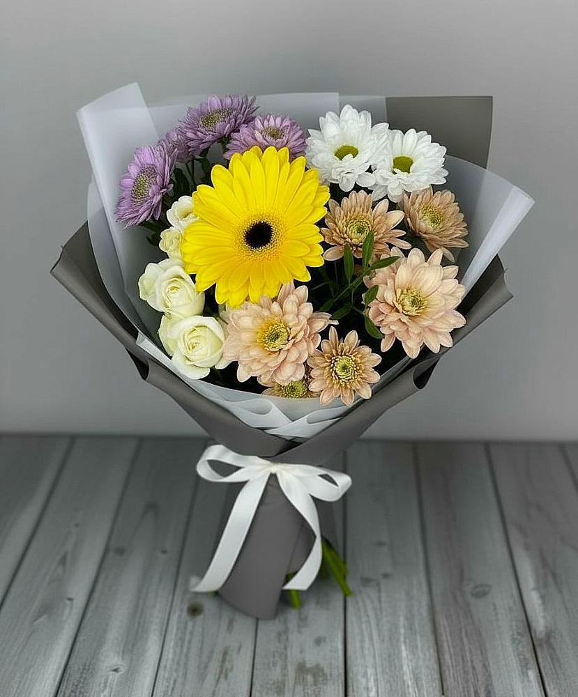 Букет цветов из: Розы, Герберы и Хризантемы в Барабинске