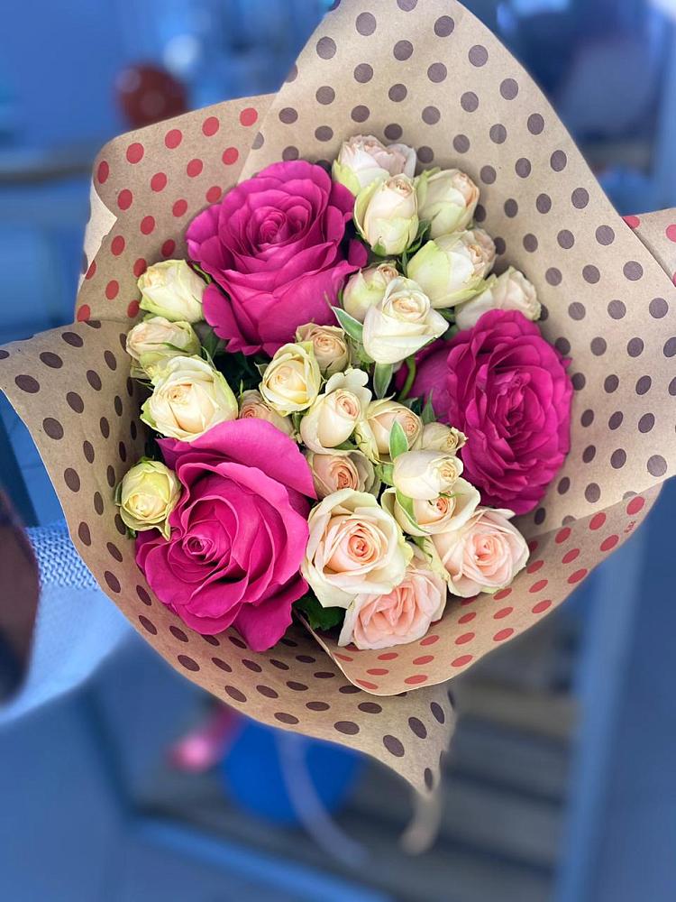 Букет цветов из: Розы в Барабинске