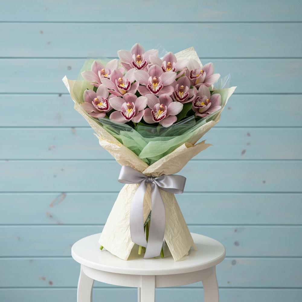 Букет цветов из: Орхидеи и Розы в Барабинске