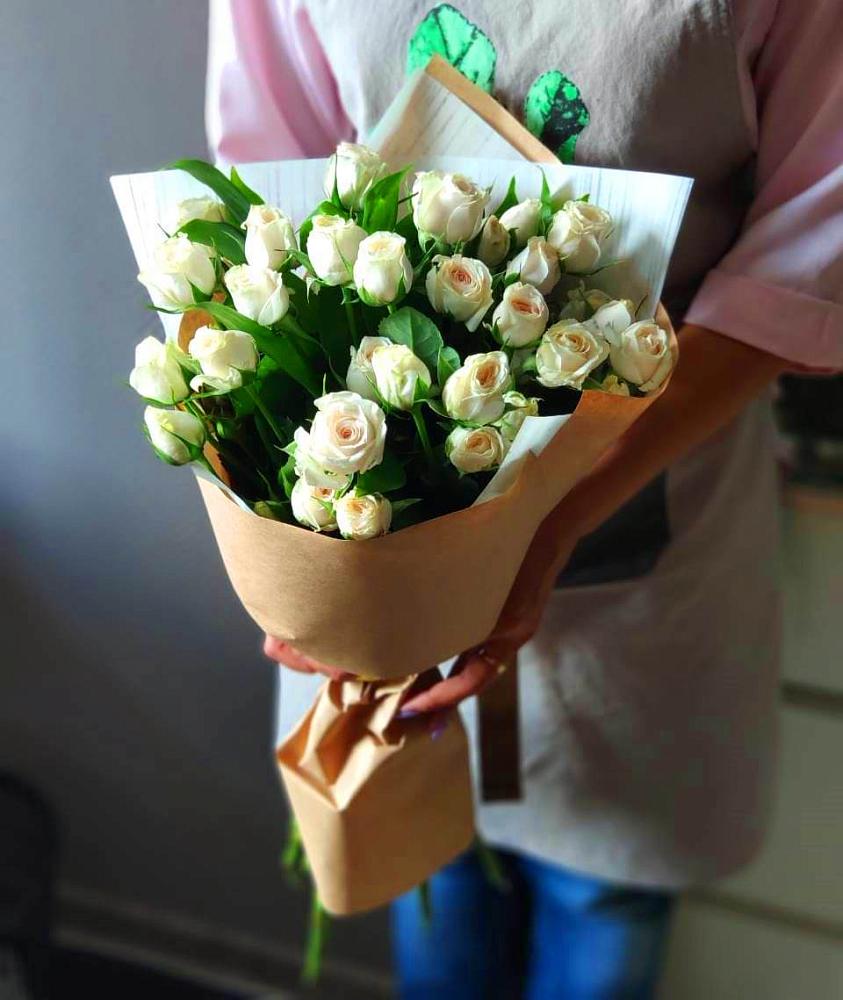 Букет цветов из: Розы в Барабинске