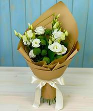 Букет цветов из:  Хризантемы и Лизиантусы в Барабинске