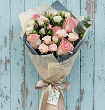 Букет цветов из:  Розы в Барабинске