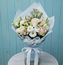 Букет цветов из:  Розы и Лизиантусы в Барабинске