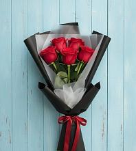 Букет цветов из:  Розы в Барабинске