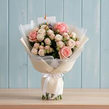 Букет цветов из:  Розы в Барабинске